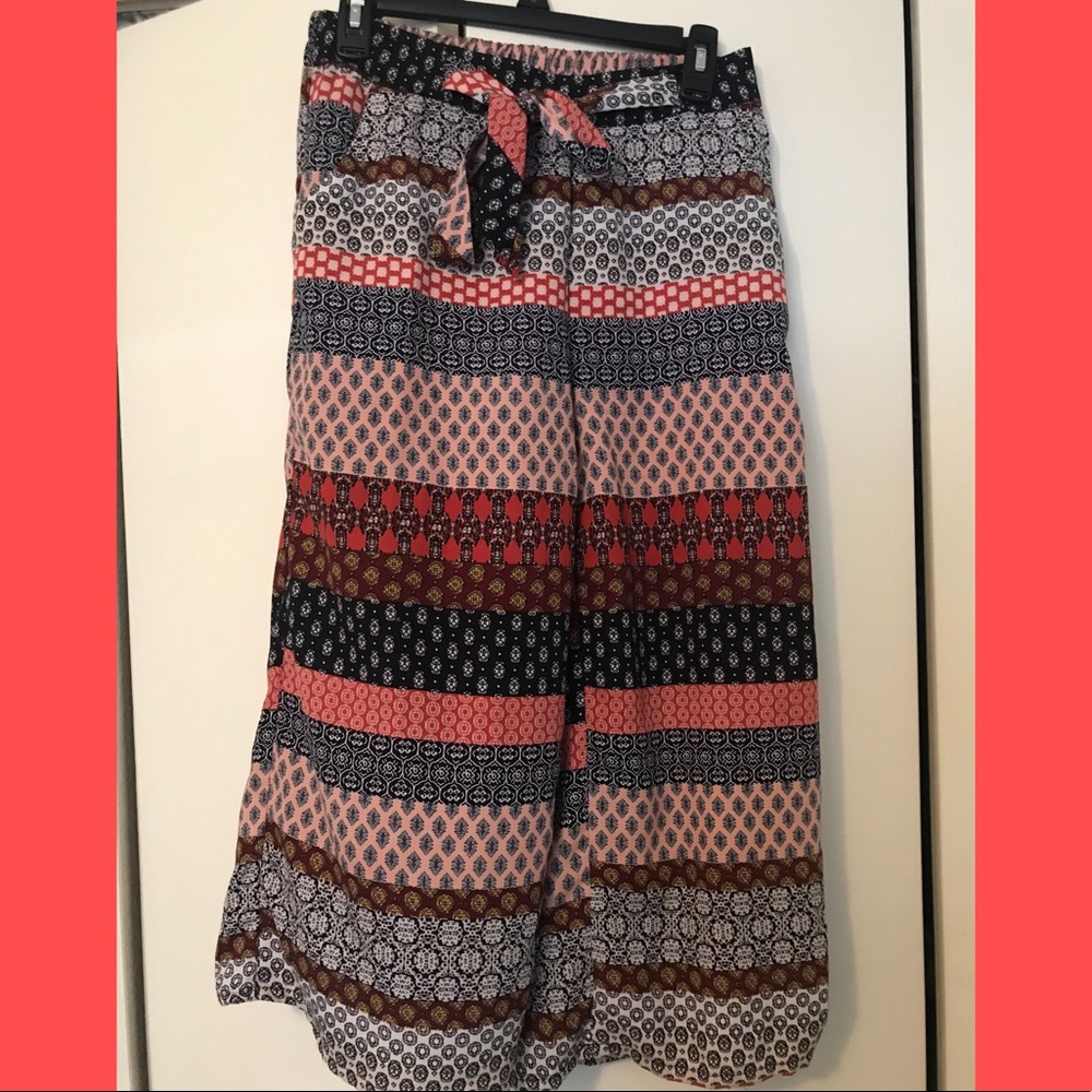 Multi print capri palazzo pants